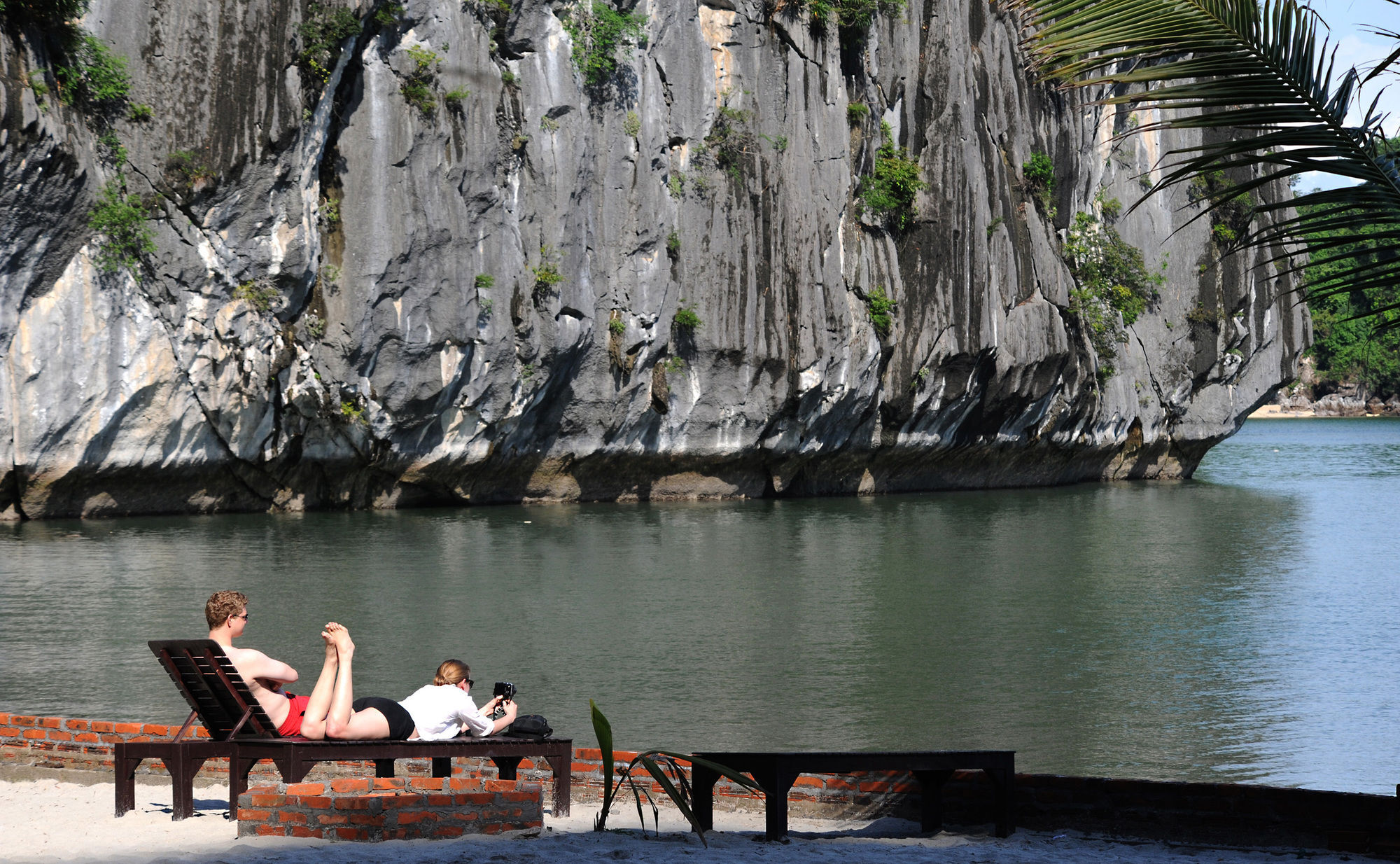 Cat Ba Sandy Beach Resort Dong Khe Sau Bagian luar foto